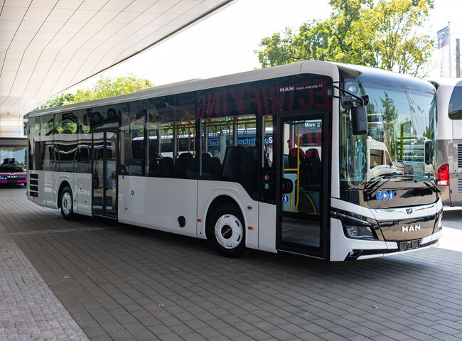 Neuer Linienbuss der Fa. MAN